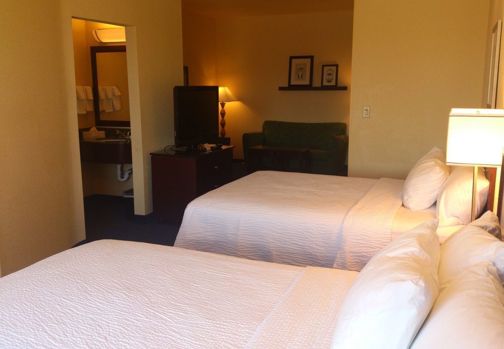 สปริงฮิลล์ สวีท ริดจ์เครสต์ Hotel ภายนอก รูปภาพ